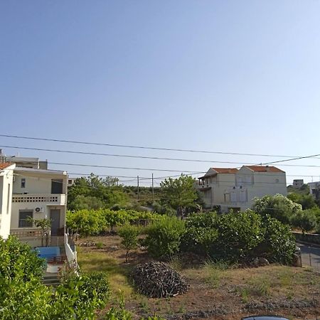 Phoeve Apt-Lovely 1-Br Rental Near The Beach Kalathas Exteriör bild