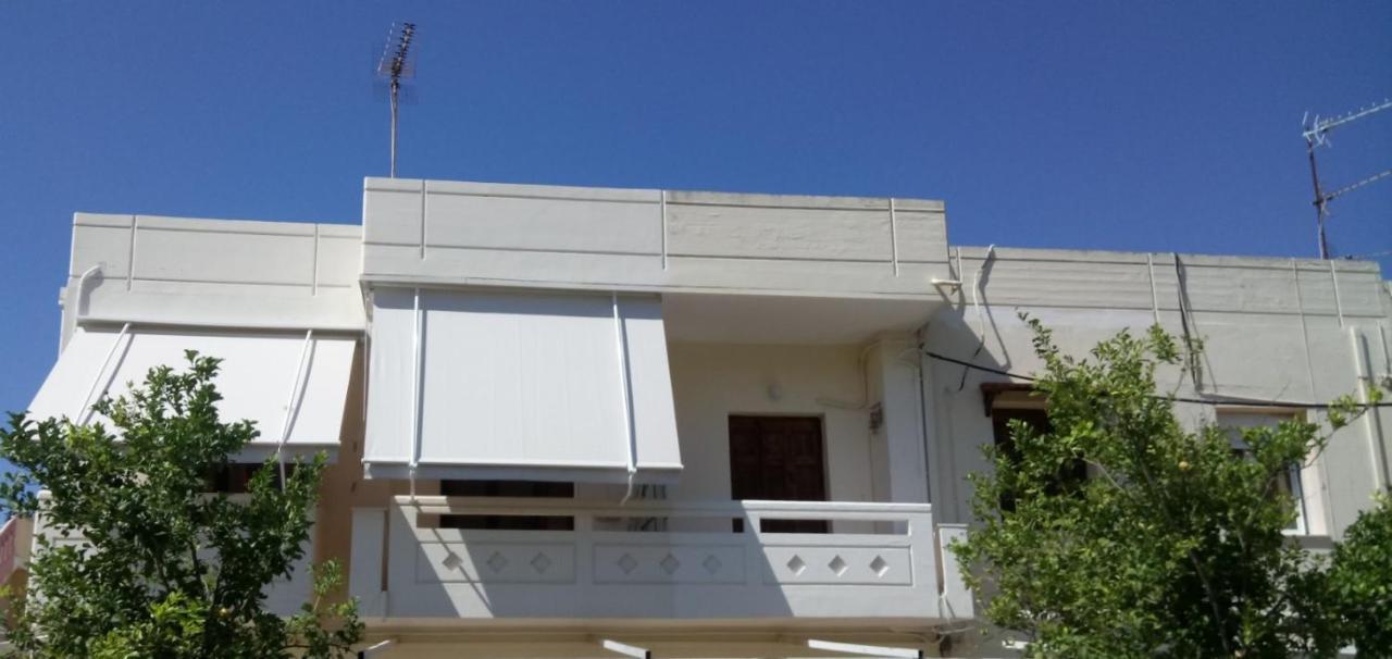 Phoeve Apt-Lovely 1-Br Rental Near The Beach Kalathas Exteriör bild